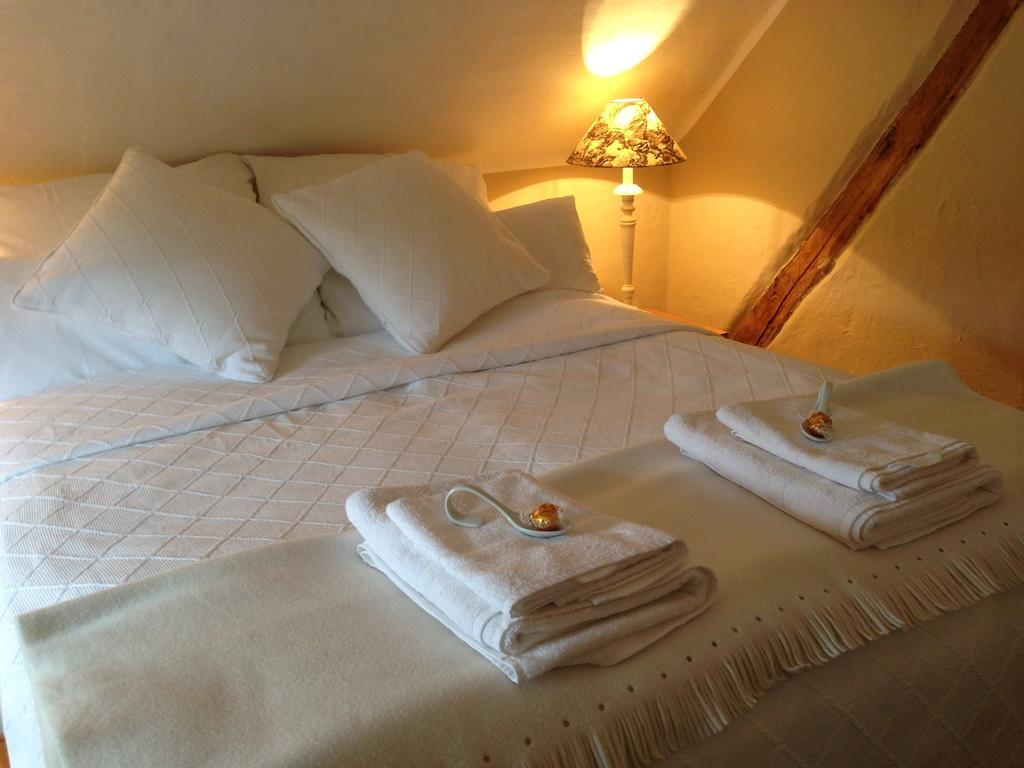 All Seasons Bed & Breakfast Kerpen  Camera foto