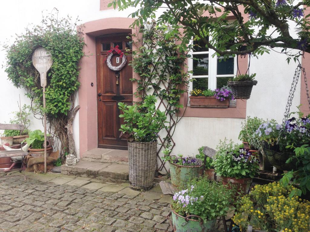 All Seasons Bed & Breakfast Kerpen  Esterno foto
